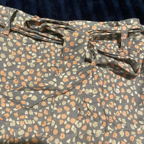 Skirt / short - Picture 3 of 8